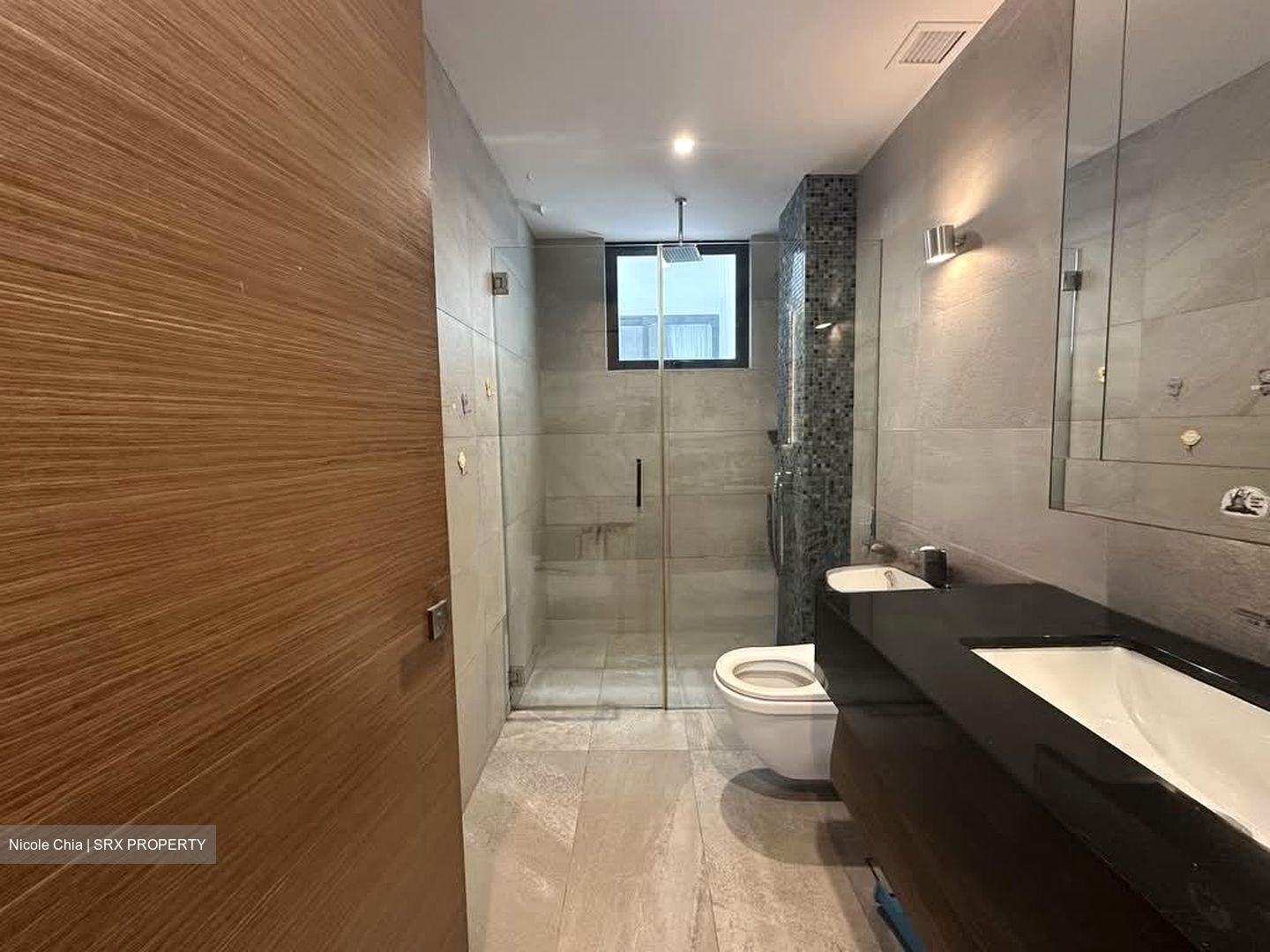 Mandai Garden (D26), Terrace #582972531